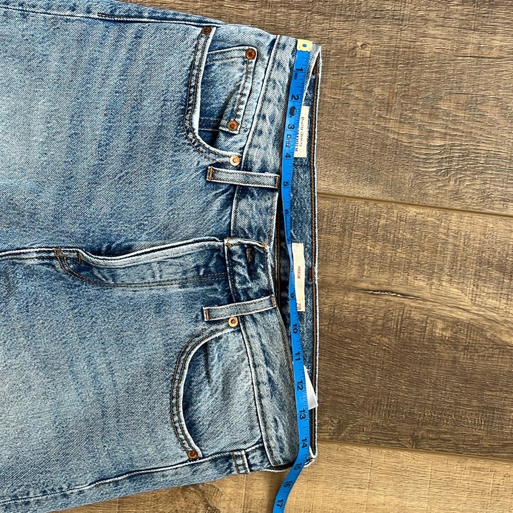 Like new Levi’s size 28 - Picture 3 of 5